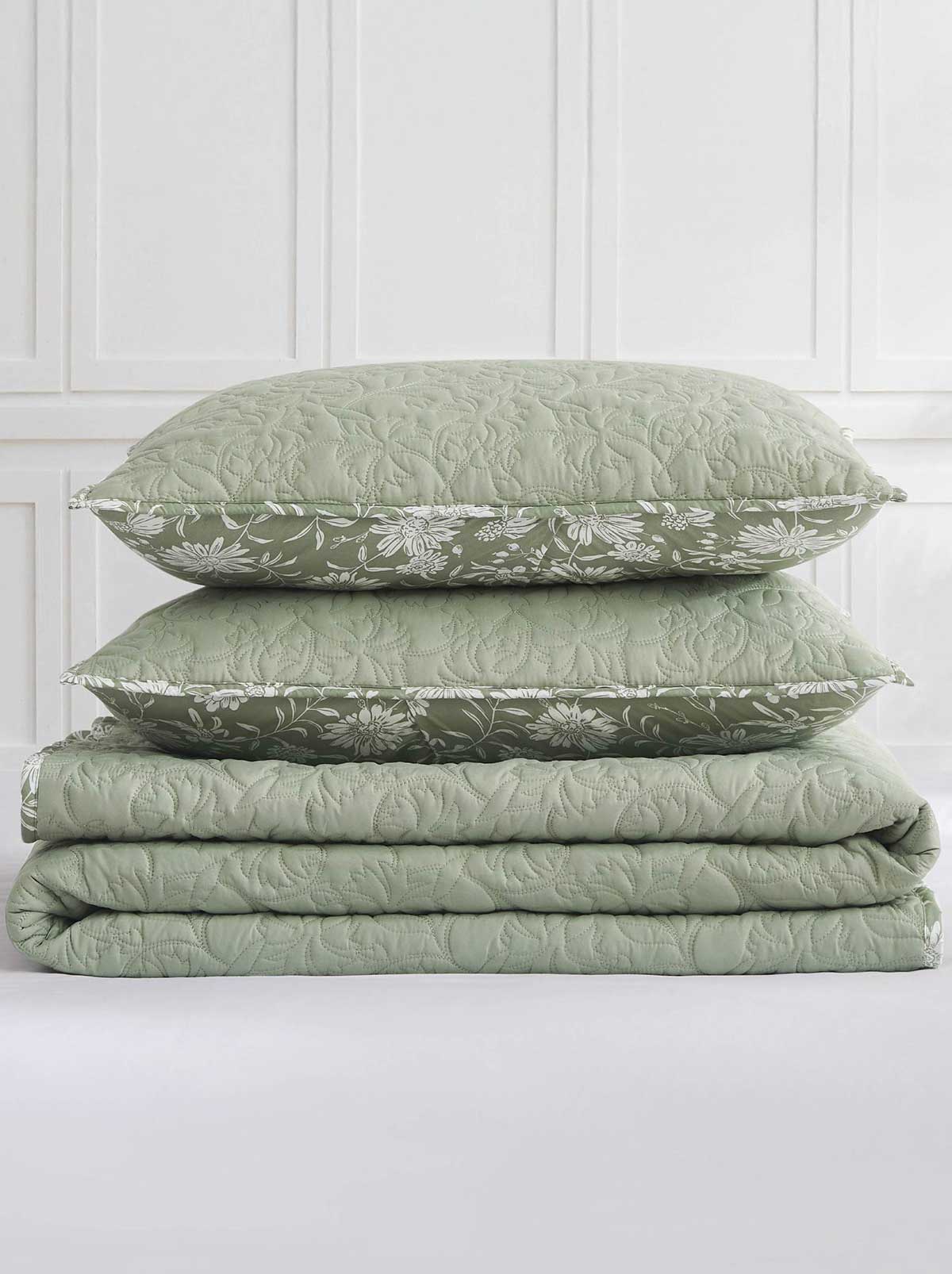 Jessica Simpson Fiona Quilt Set