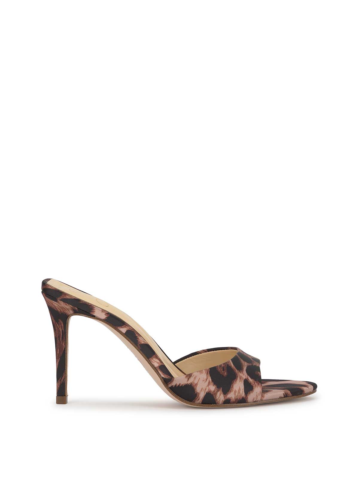 Jessica Simpson Dravie High Heel in Leopard