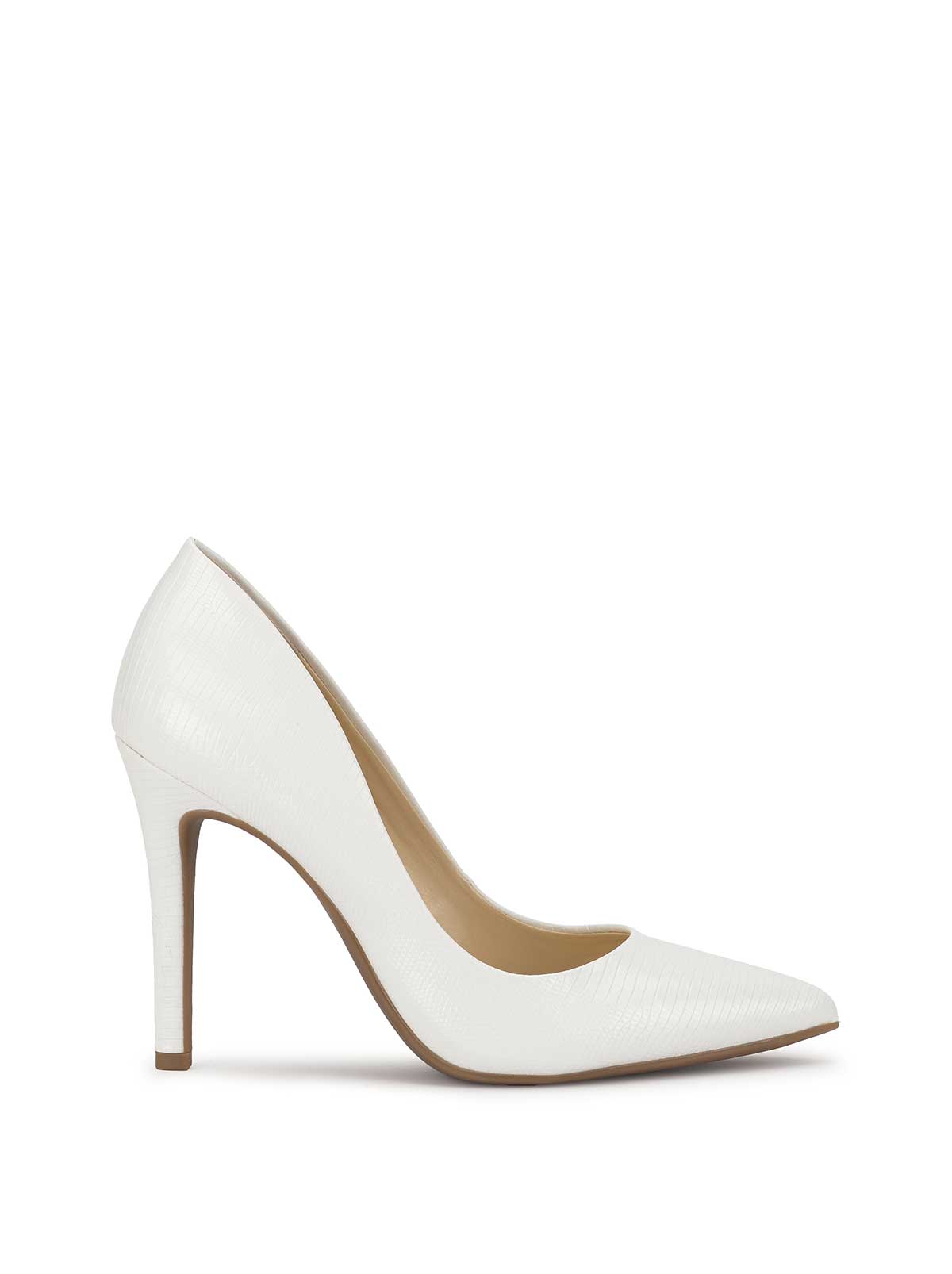 Jessica Simpson Cassani Pump in White
