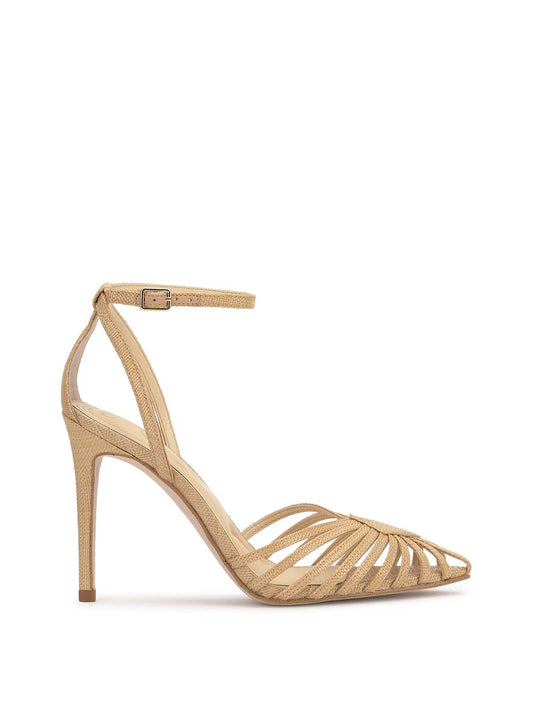 Jessica Simpson Paveri Pump in Natural