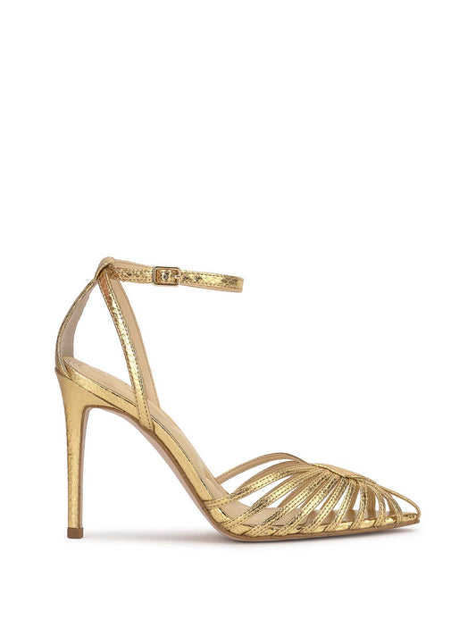 Jessica Simpson Paveri Pump in Gold