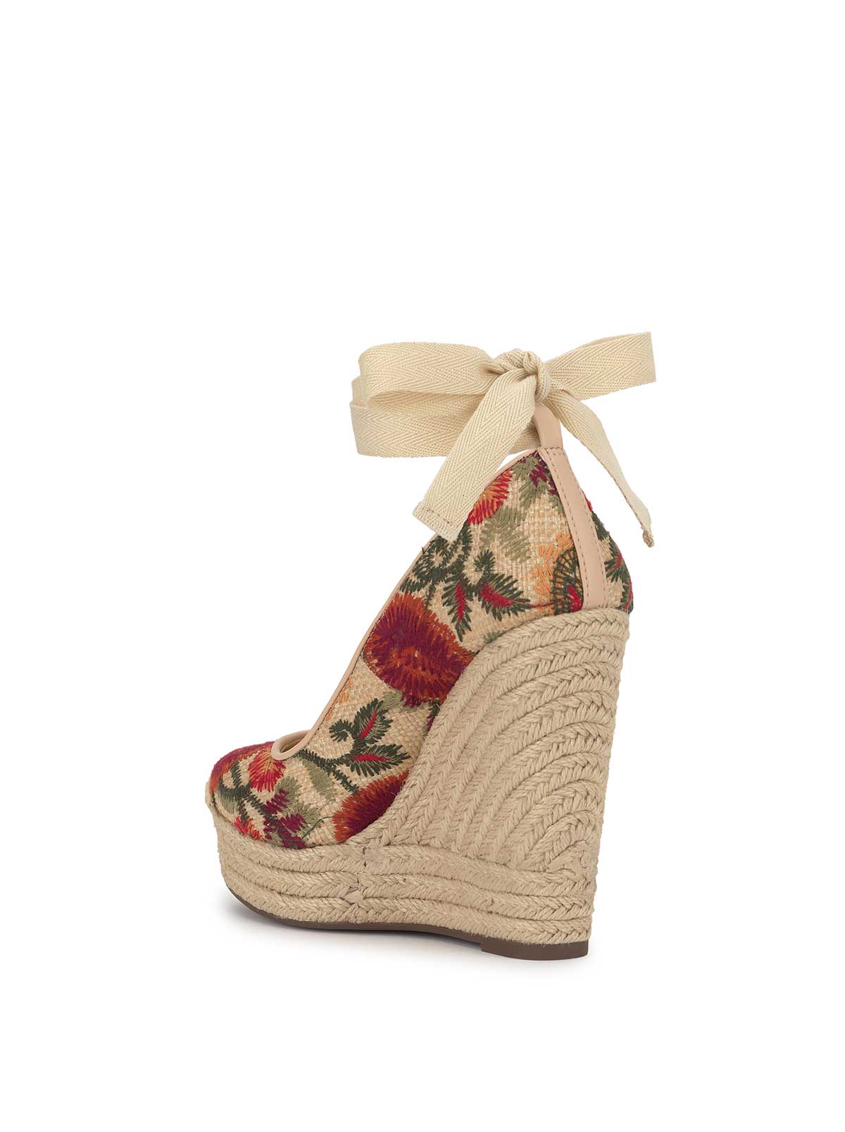 Jessica Simpson Zexie Platform Wedge in Floral Raffia