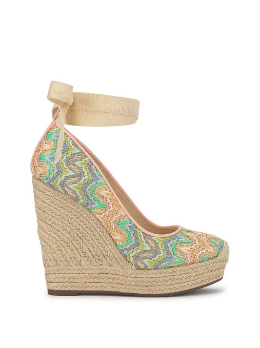 Jessica Simpson Zexie Platform Wedge in Raffia Chevron