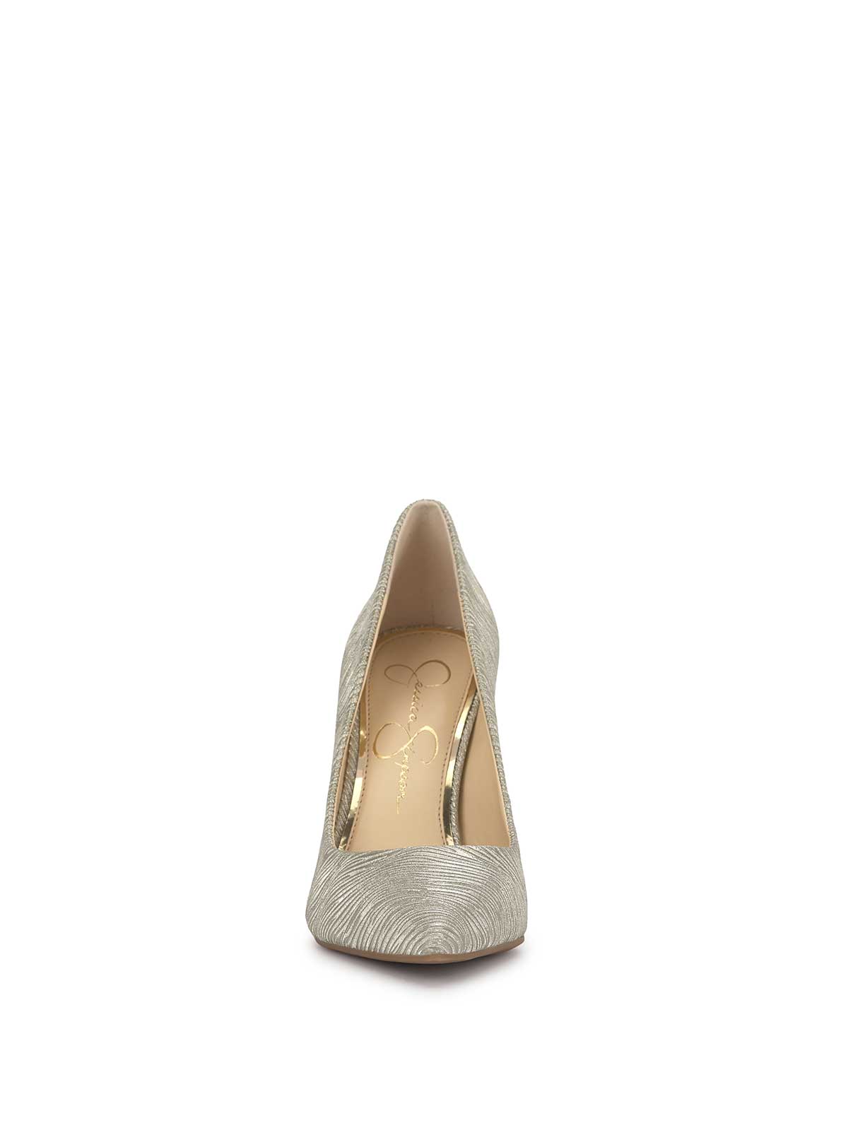 Jessica Simpson Cassani Pump in Light Gold