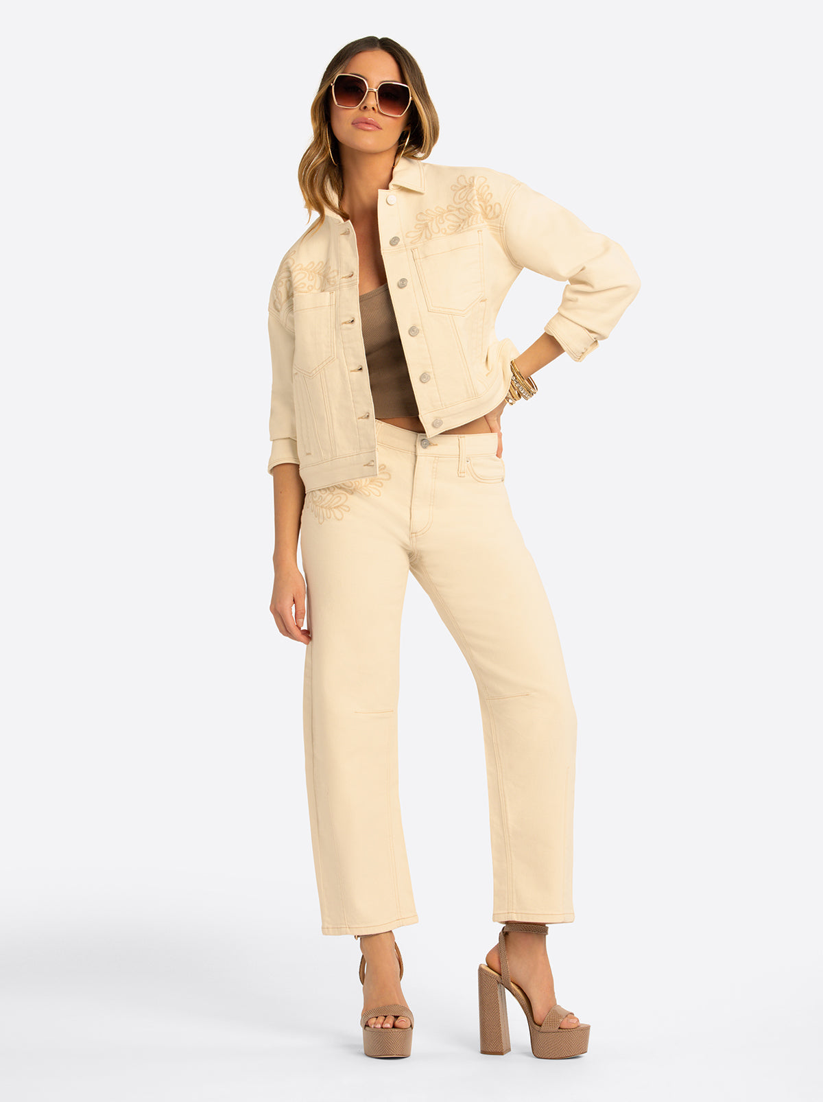 Jessica Simpson JS Jessica Simpson Austin Darted Barrel Jean in Undyed Natural