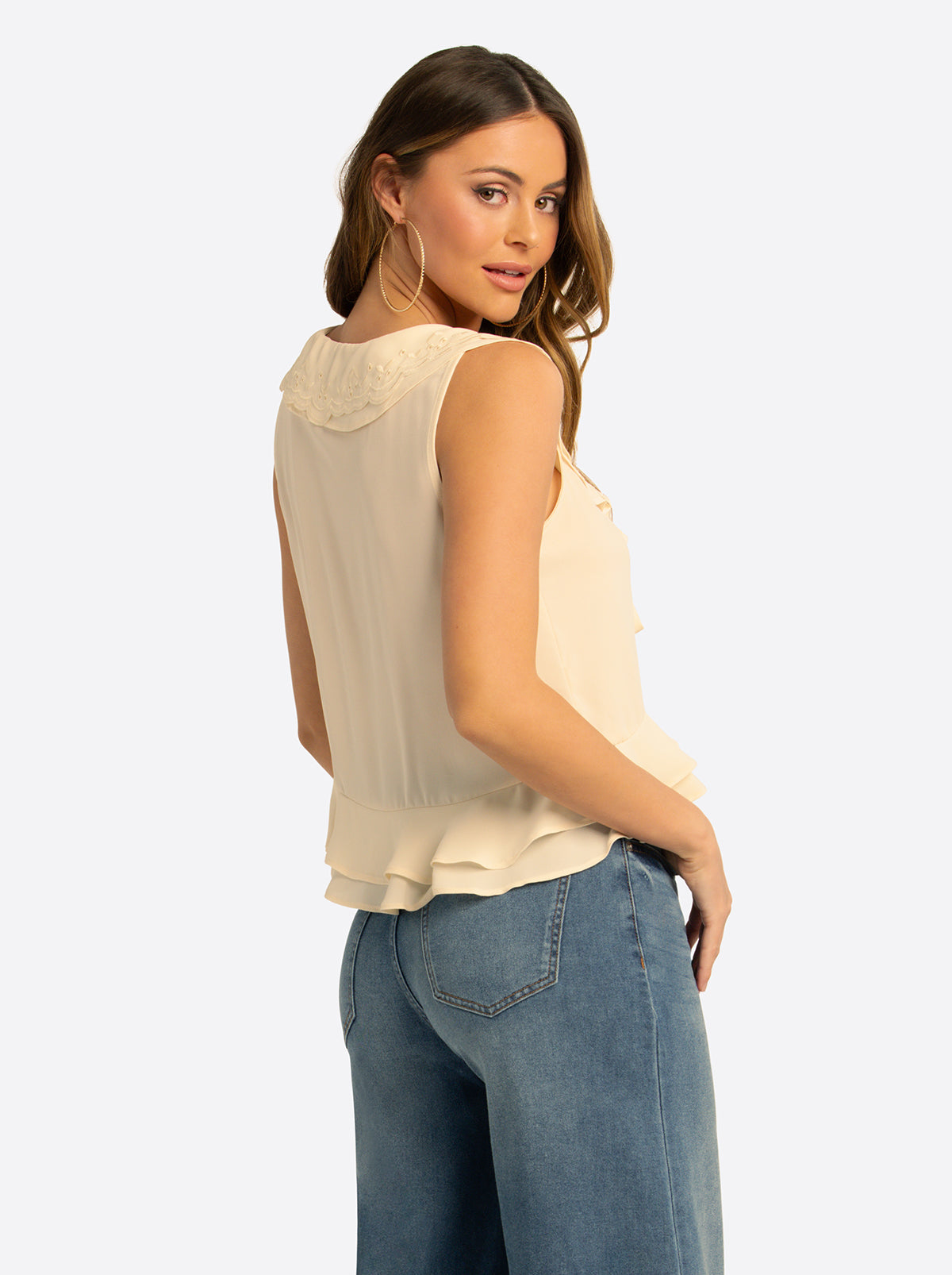 Jessica Simpson JS Jessica Simpson Trea Ruffle Tie Top in Whitecap Gray