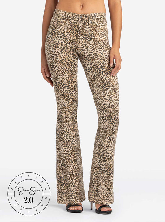 Jessica Simpson Jessica Simpson 2.0 Stevie Flare Jeans in Seedpearl