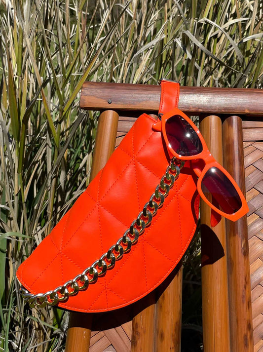 Jessica Simpson Vintage Oval Sunglasses in Orange