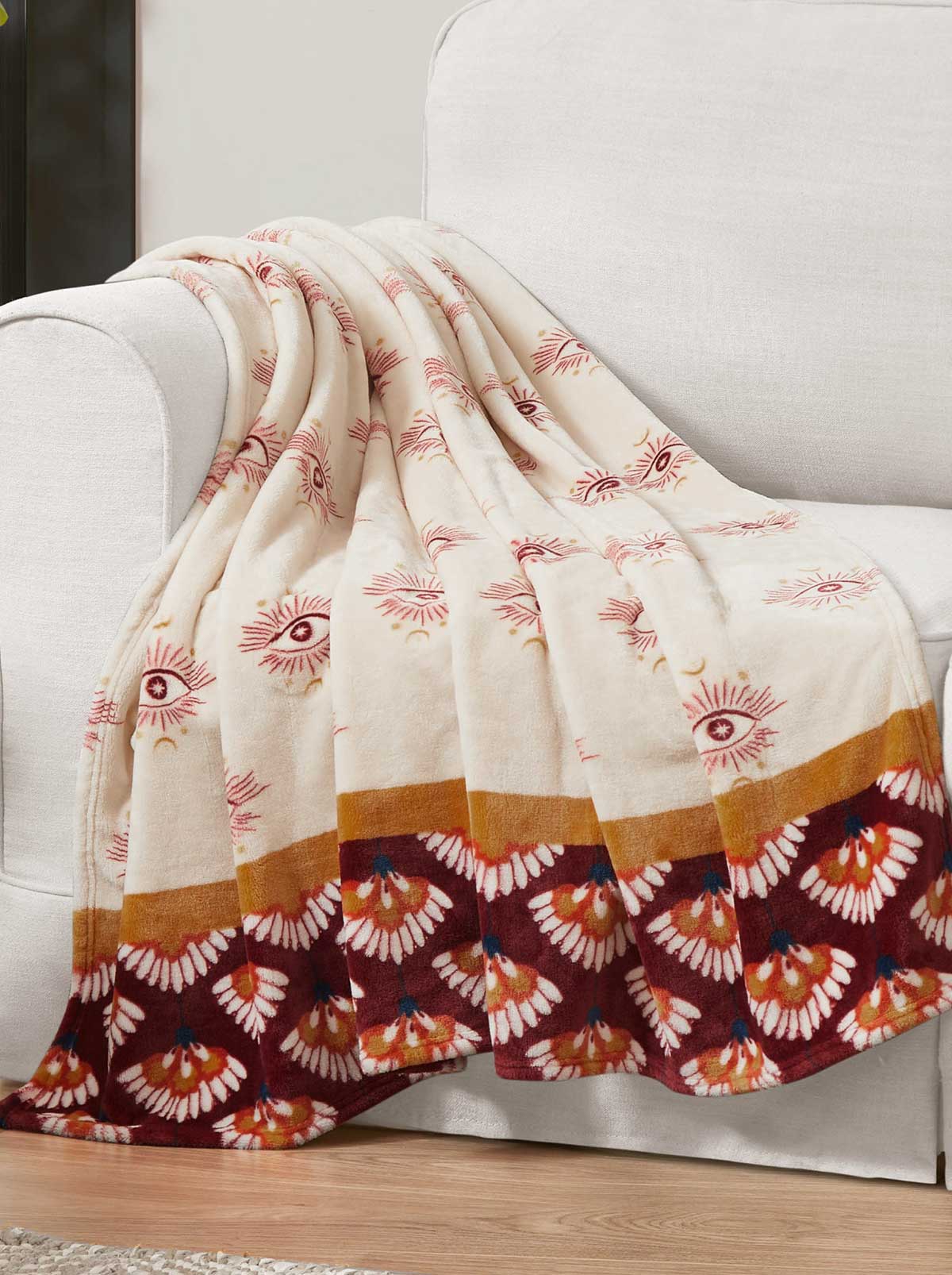 Jessica Simpson Celeste Plush Throw in Burgandy Red