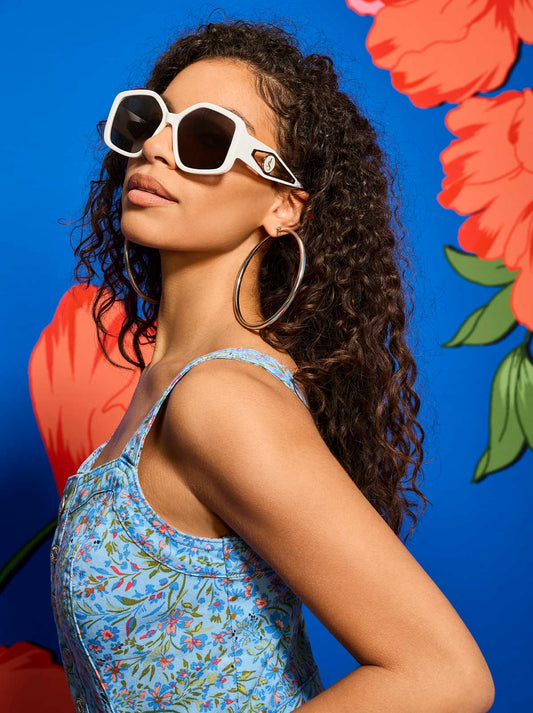 Jessica Simpson Oversized Geometric Sunglasses in White