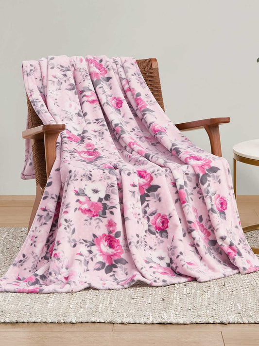 Jessica Simpson Esther Blush Roses Plush Throw Blanket