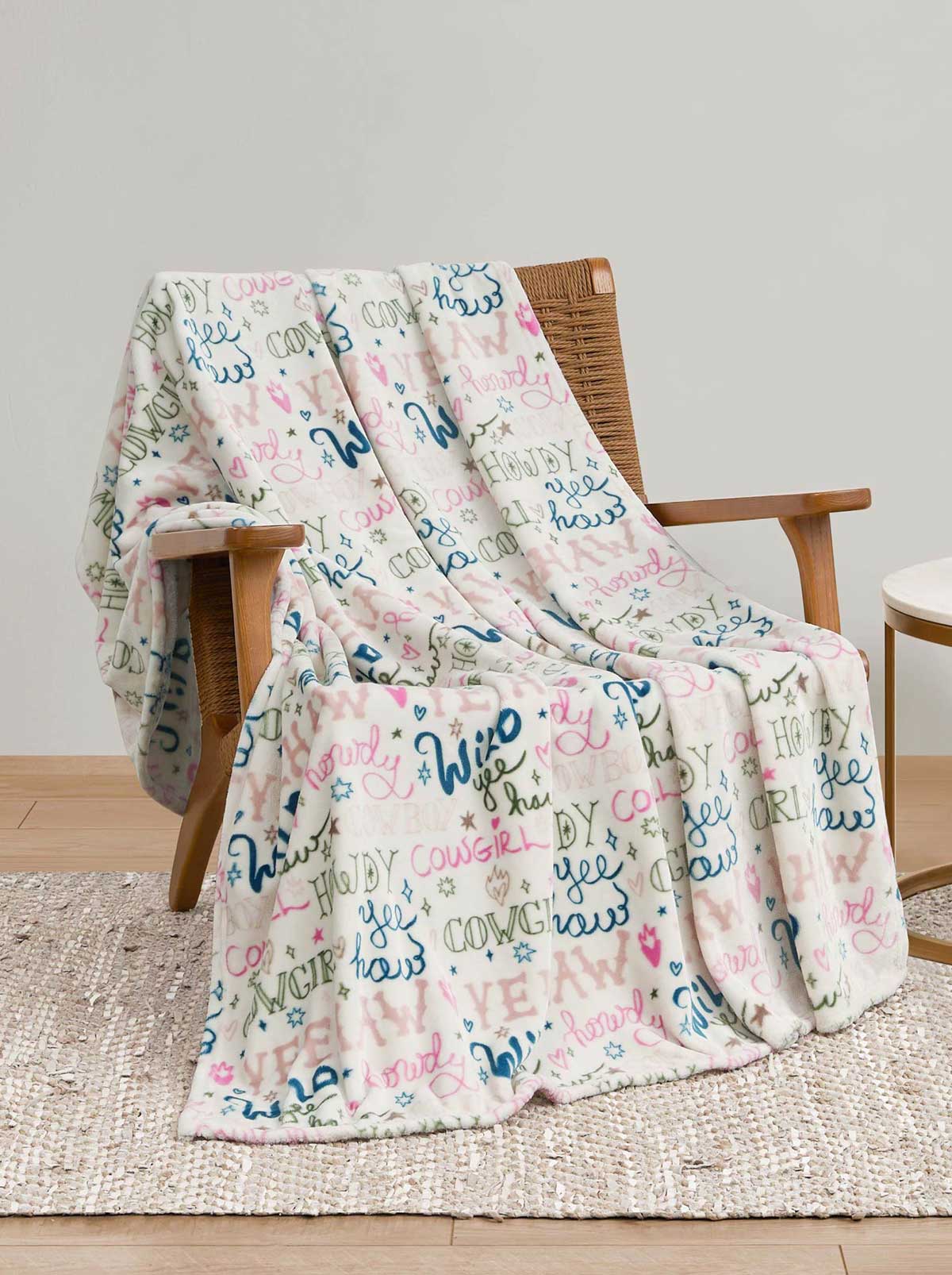 Jessica Simpson Howdy Cowgal Plush Throw Blanket