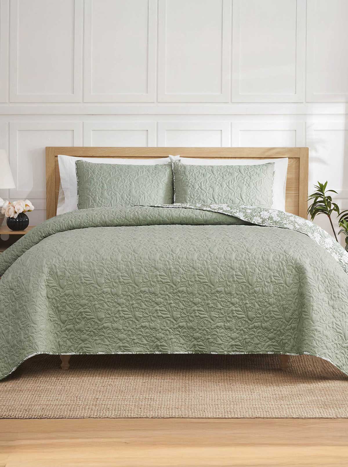Jessica Simpson Fiona Quilt Set