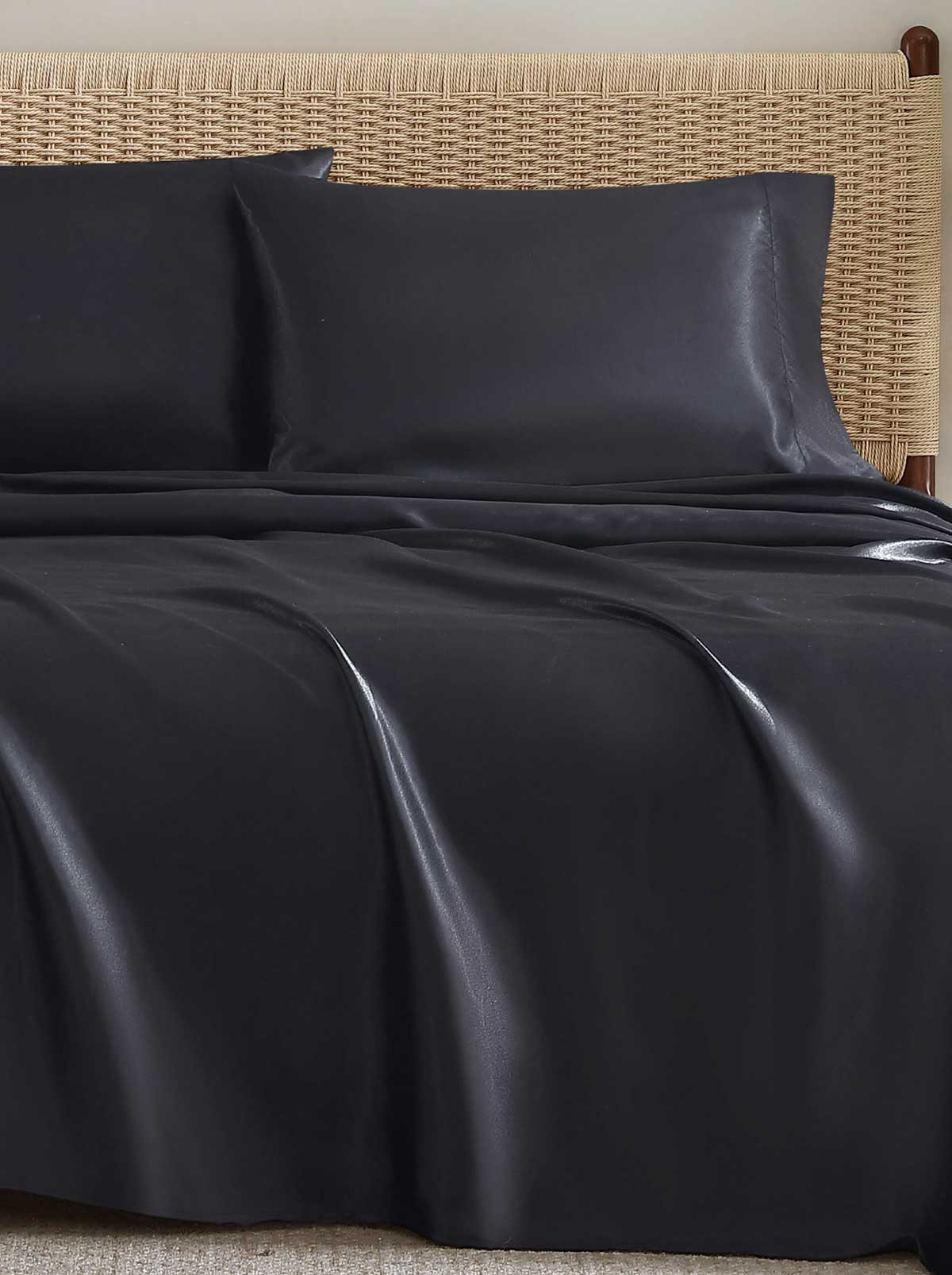 Jessica Simpson Silky Satin Sheet Set in Jet Black